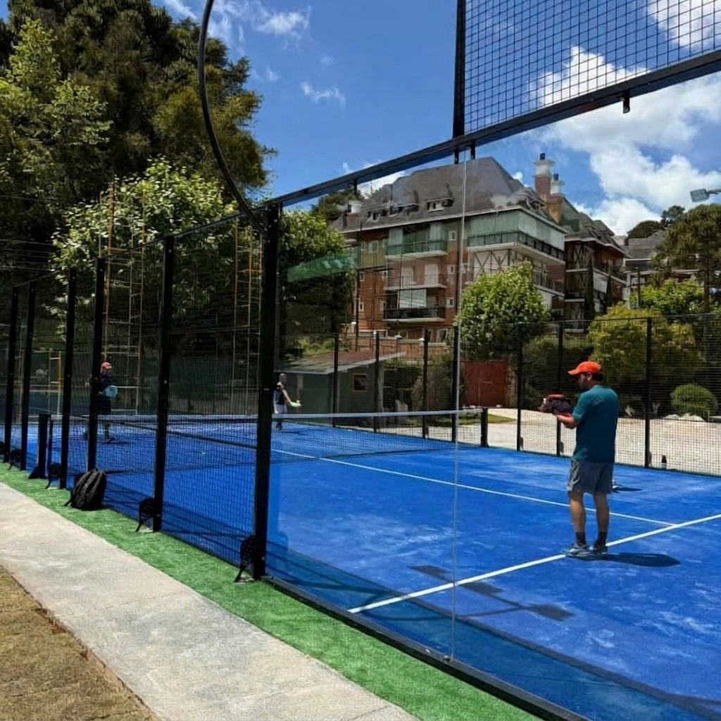 Campos do Jordão Tênis Clube inaugura quadra de padel